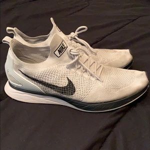 Nike Flyknit Racer size 11